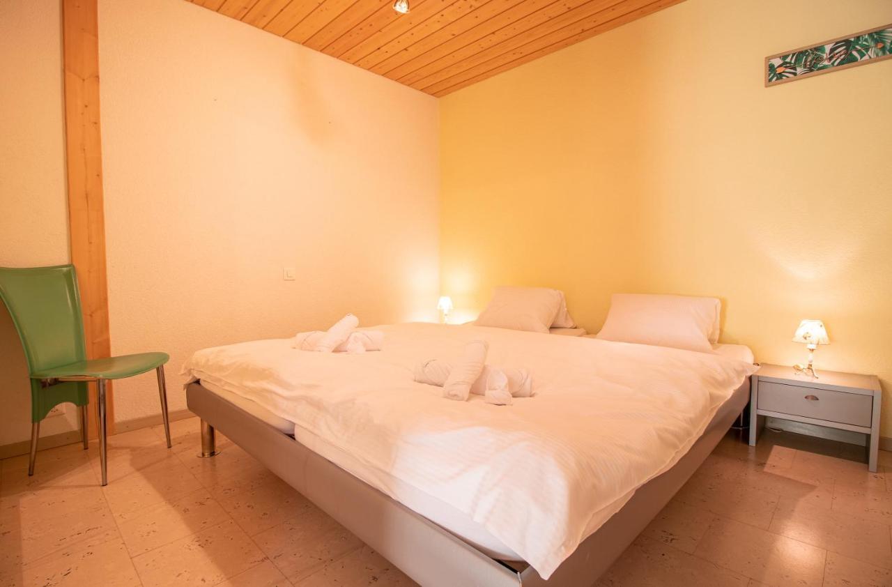 Haus Padrun 10 By Arosa Vacationsアパートメント エクステリア 写真