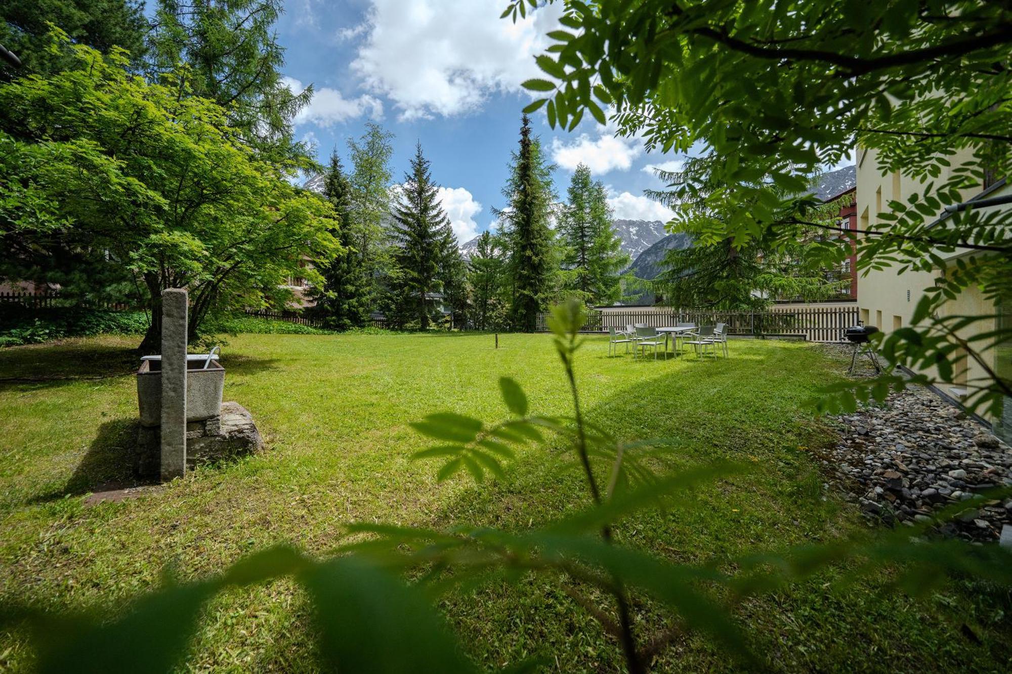Haus Padrun 10 By Arosa Vacationsアパートメント エクステリア 写真